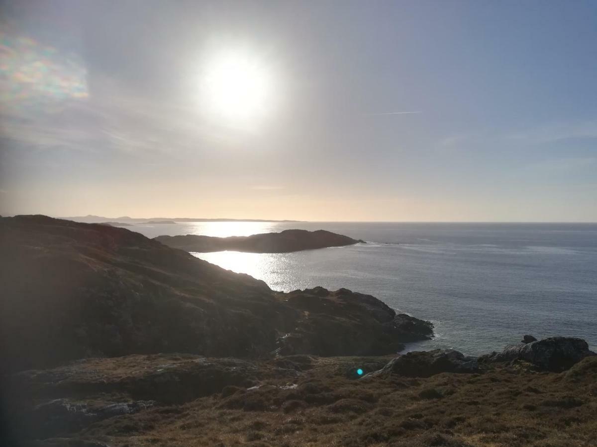 Апартаменты Achmelvich View Self Catering Лохинвер Экстерьер фото