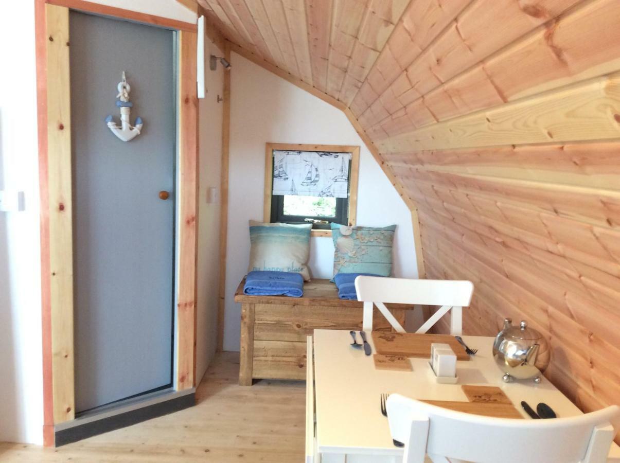 Апартаменты Achmelvich View Self Catering Лохинвер Экстерьер фото
